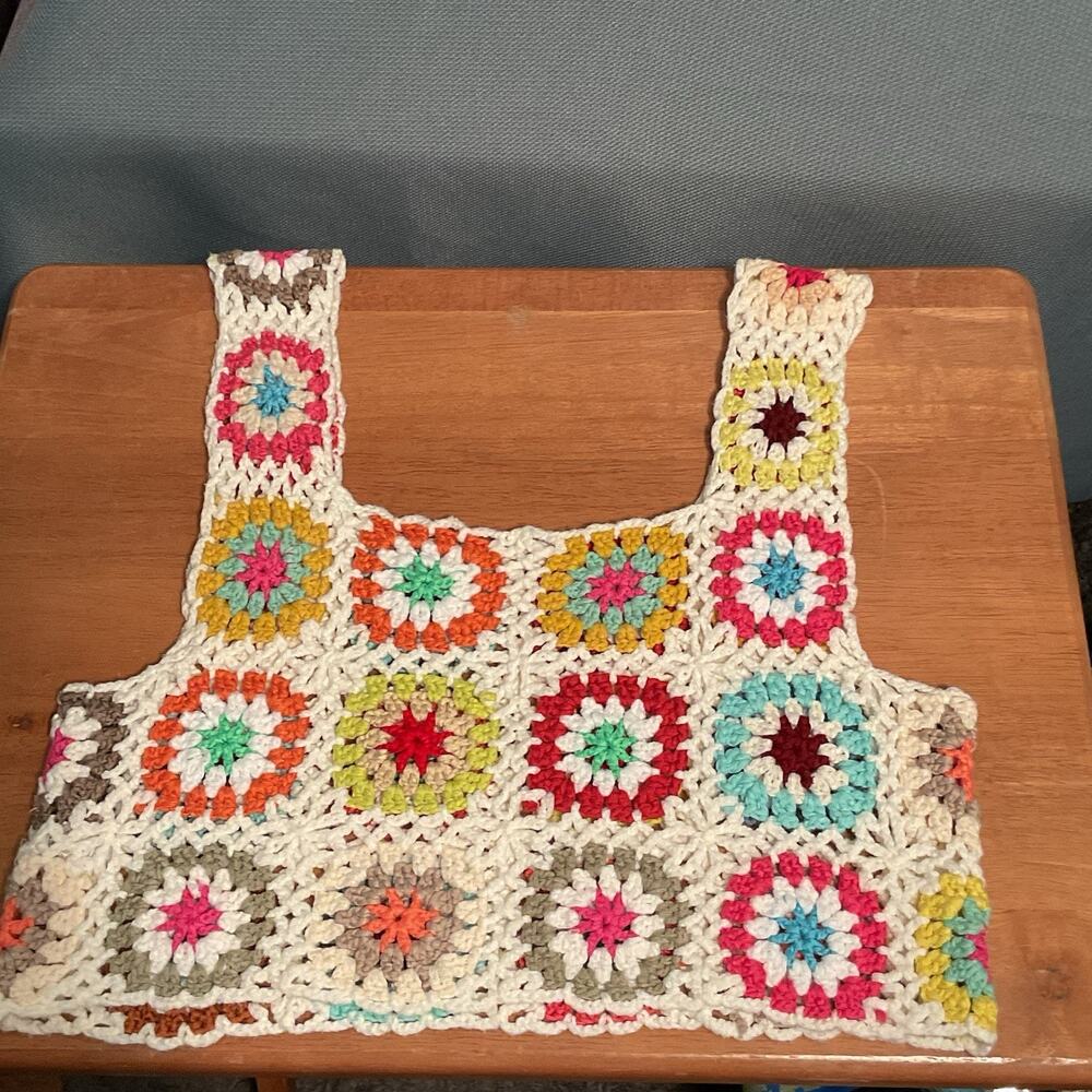 Crochet Multicolored Women's Top Boho Granny Squares Cottagecore Retro Size L?